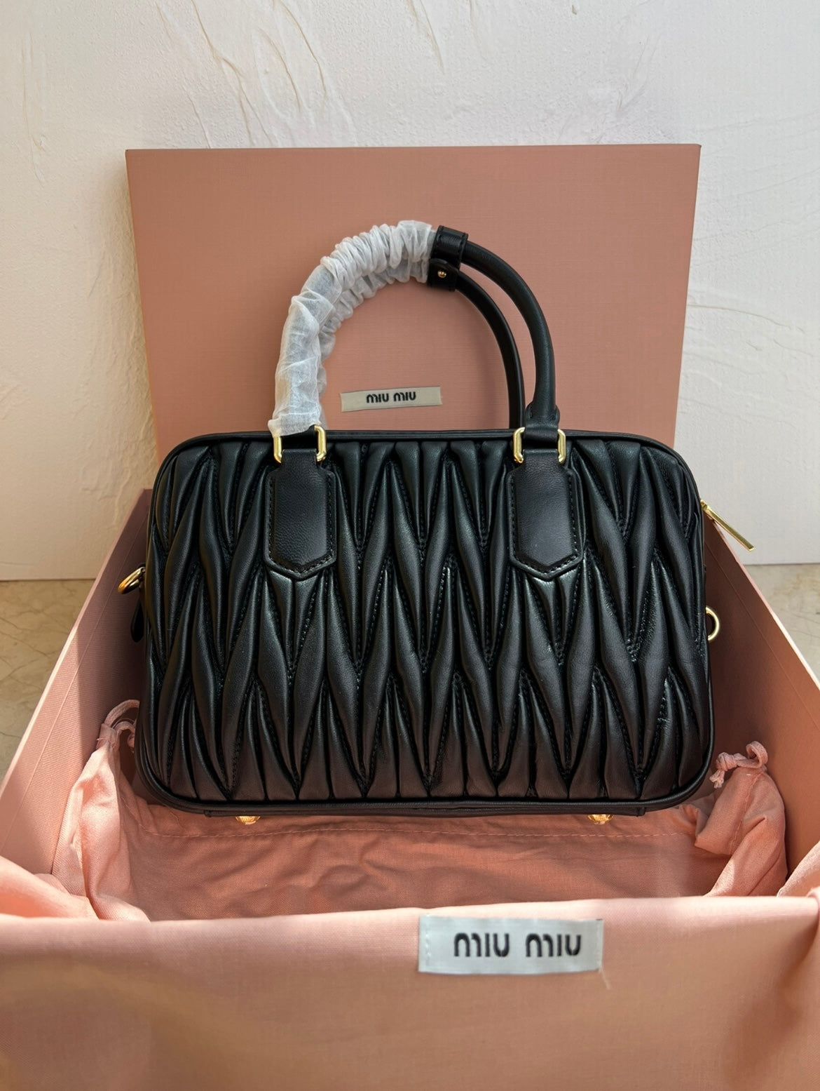 Luxury Black Matelassé Bag – Designer Style