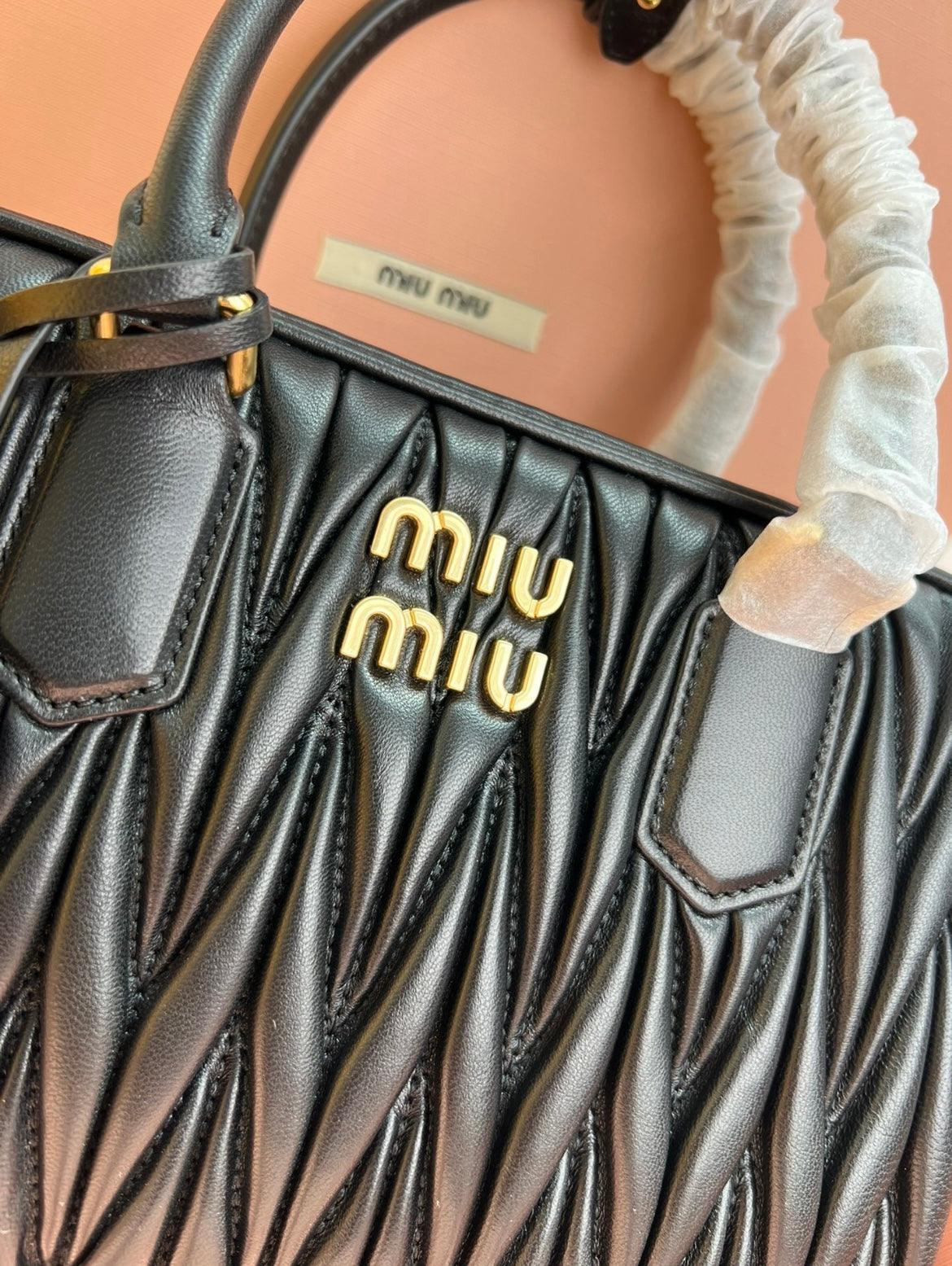 Luxury Black Matelassé Bag – Designer Style